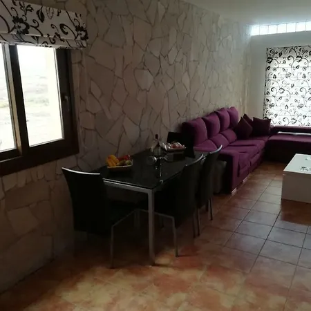 Villa Tarajalejo タラハレホ